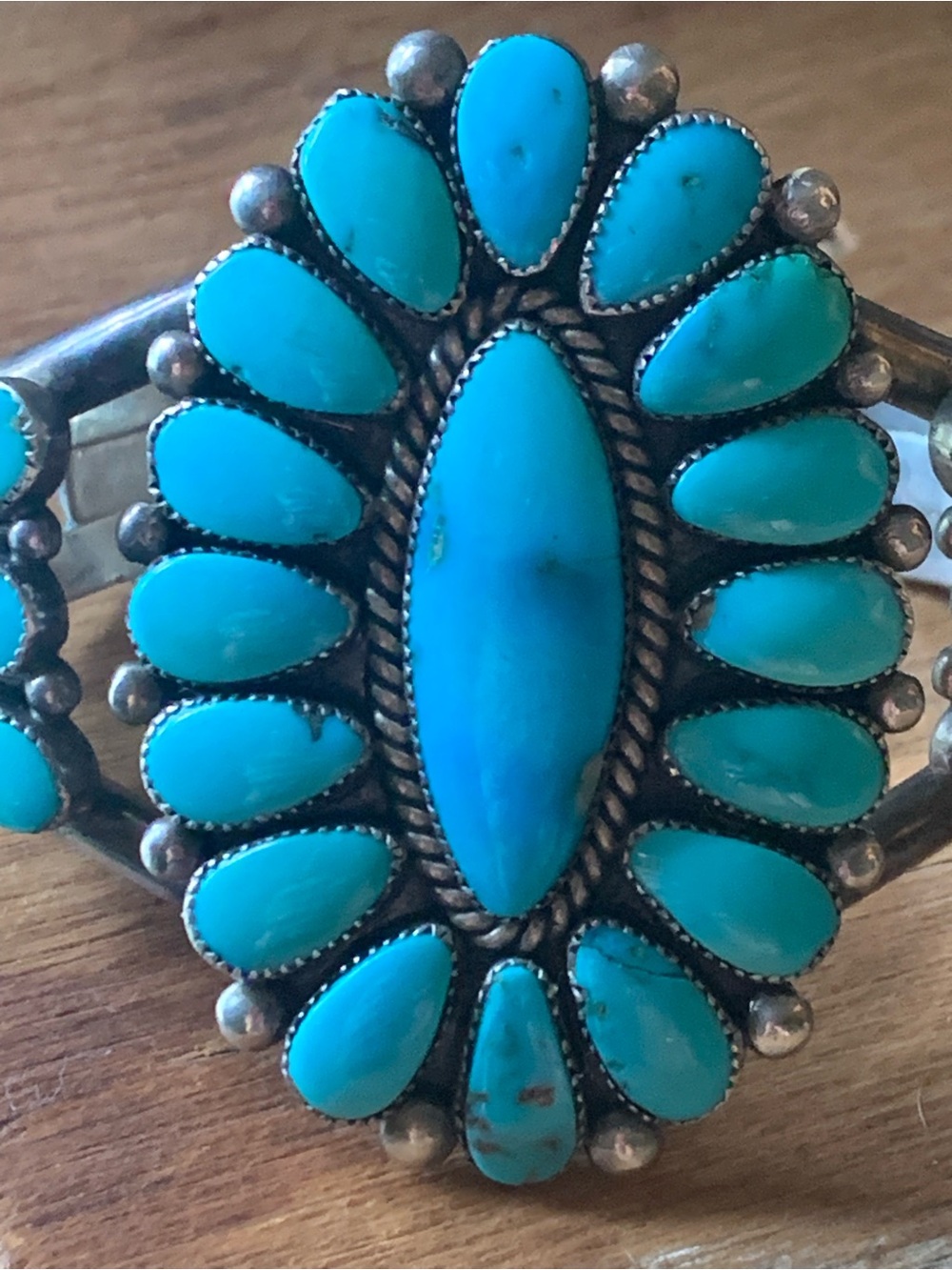 Beautiful Alice Quam Turquoise Cluster Cuff RARE - Picture 9 of 13